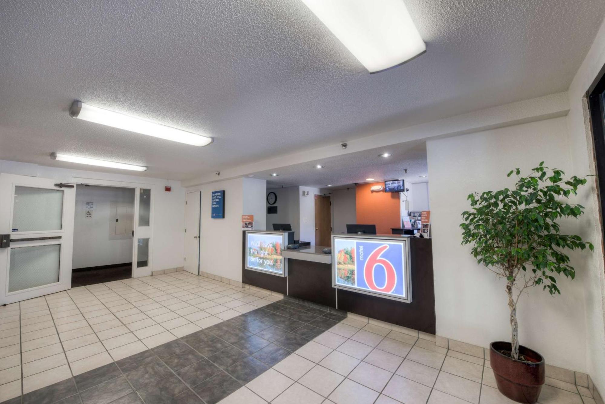 Motel 6-Branford, Ct - New Haven Buitenkant foto