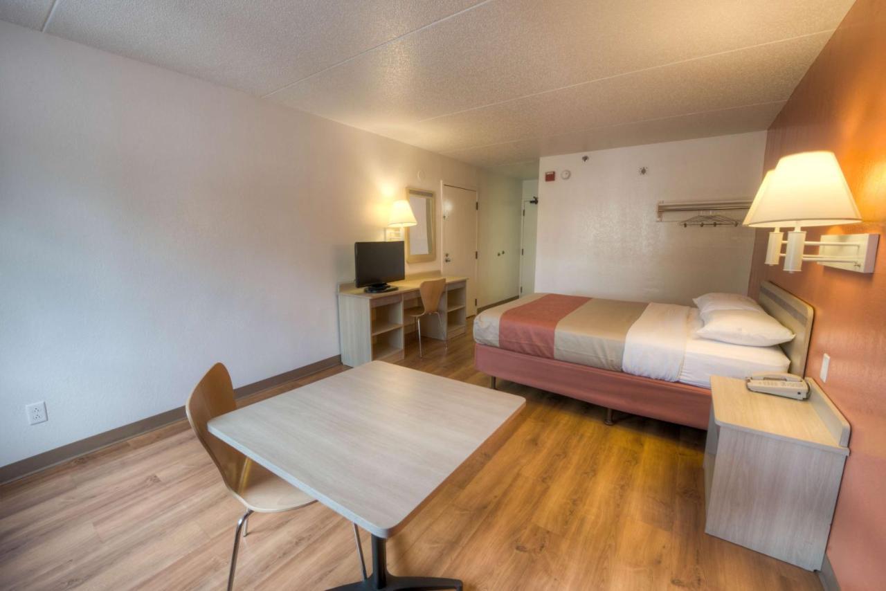 Motel 6-Branford, Ct - New Haven Buitenkant foto